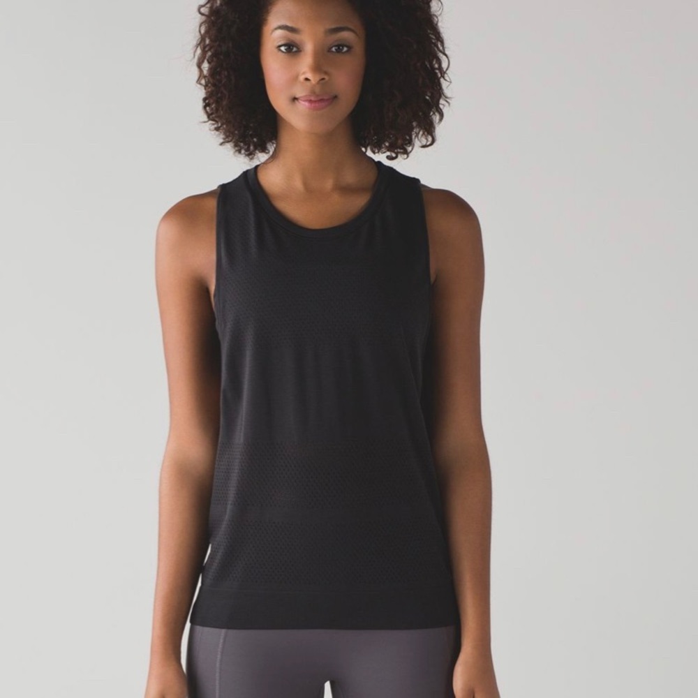 Lululemon Breeze By Muscle Tank Black Size 4